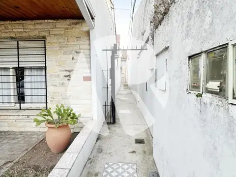 Depto Tipo Casa 3 ambientes con 1 baño