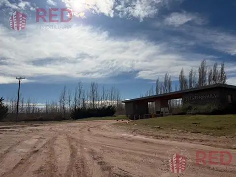 Terreno en Venta en Mari Menuco, $ 13.600.000