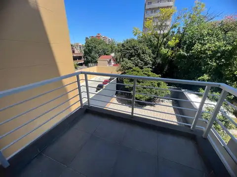 En Alquiler en Martin Coronado Hermoso Departamento de 1 Ambiente con Balcon Corrido F: 10026