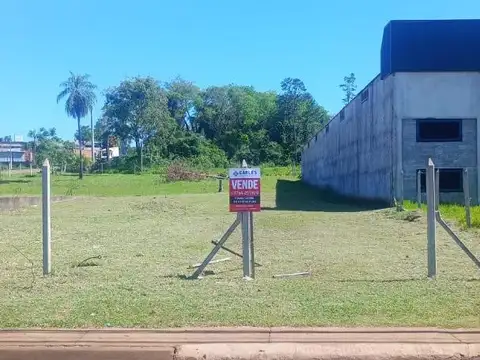 (V40) Terreno sobre Colectora de Ruta 12 - Garupá