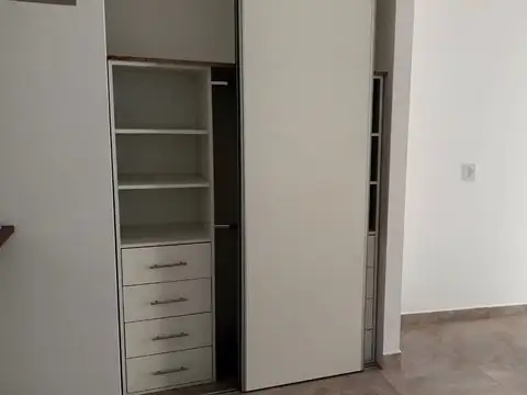 Departamento en Alquiler en Floresta Sur, $ 550.000