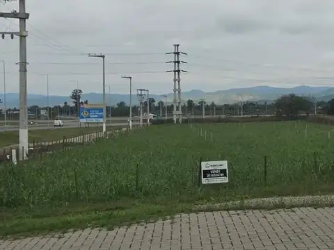 Terreno en Venta de 8438,0 m2