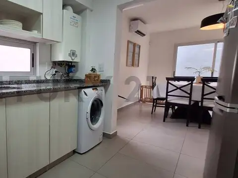 Venta Casa en complejo con pileta climatizada y jacuzzi – 4 amb