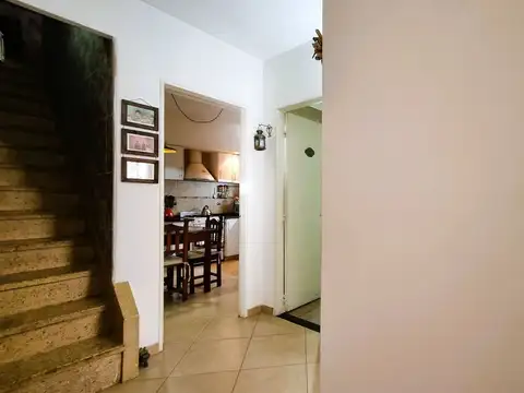 Depto Tipo Casa en Venta 63 años