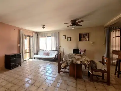 Casa en Venta en Godoy Cruz, USD 120.000
