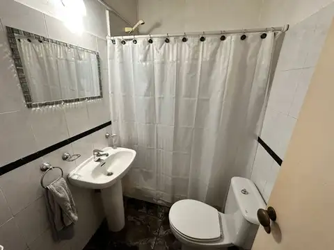 VENTA CASA 4 AMBIENTES QUILMES OESTE APTO CREDITO