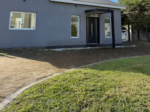 CASA EN VENTA, ACACIAS BLANCAS