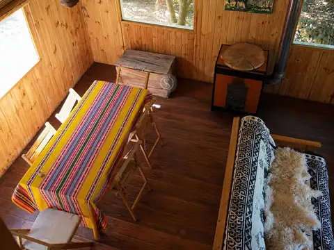 Casa 2 ambientes con 1 baño
