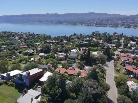 VENTA TERRENO CARLOS PAZ 1076 M2 VISTA LIBRE LAGO 