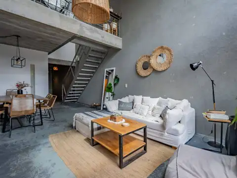 Casa en Venta con 1 cochera
