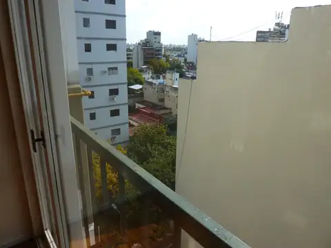 Departamento en Alquiler en Floresta, $ 480.000