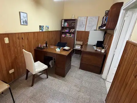 Se vende Dpto. c/salón PB (Ph), exc. ubic. VT