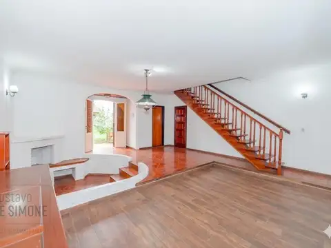 Casa en Venta en Munro, USD 250.000