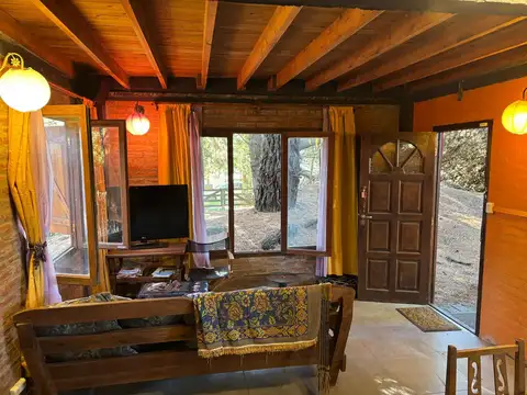 Hermosa casa en venta de tres ambientes en Mar azul