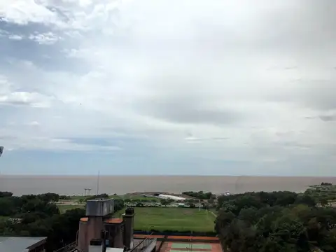 Oficina en Alquiler al Noreste