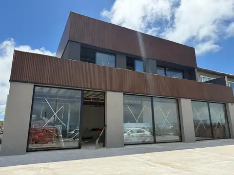 Dúplex en venta en Santa Clara del Mar, ubicado en zona Santa Elena, a metros del mar.