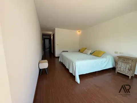 Departamento en Venta con 2 cocheras