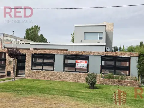 Vende Casa 3 dormitorios en Plottier