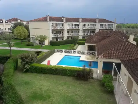 Departamento en Alquiler con 1 cochera