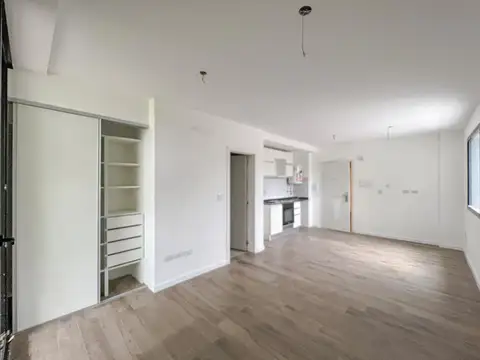 Departamento en Alquiler en Republica De La Sexta, $ 380.000