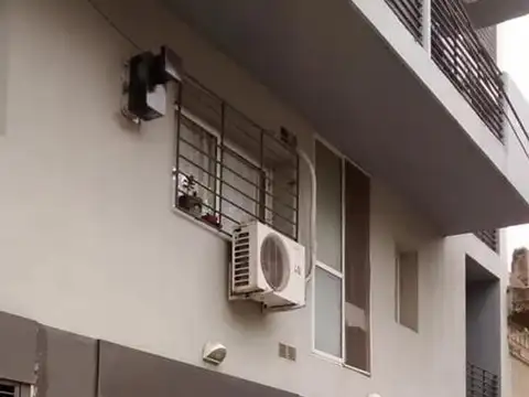 VENTA COCHERA JUAN MANUEL DE ROSAS Y CERRITO