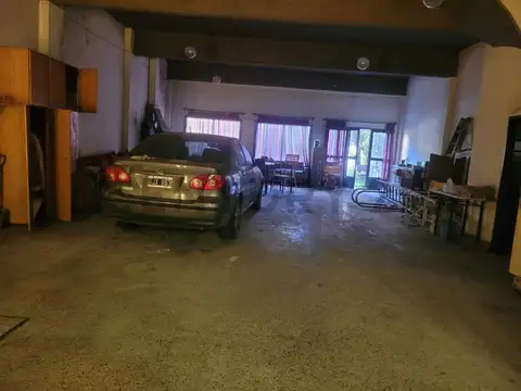 General Roca 100, Piso 0