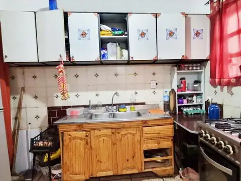 Calle Yerbal   al 2500