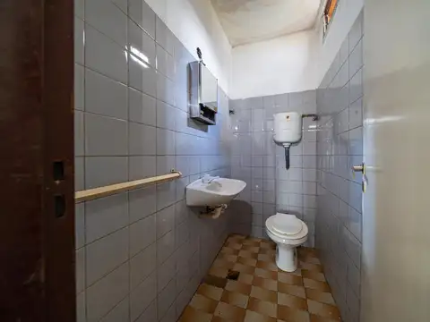 Venta local comercial barrio Republica de la Sexta , Rosario