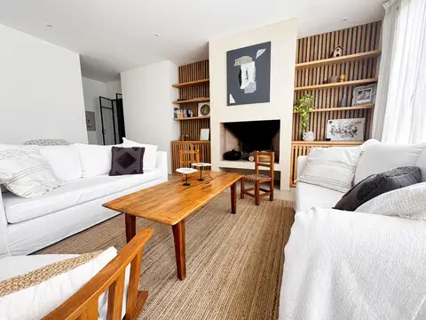 Casa 4 ambientes con 4 baños