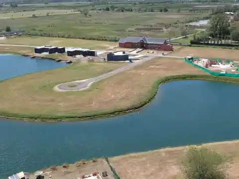 VENTA LOTE EN EL BARRIO CERRADO " EL ENSUEÑO"