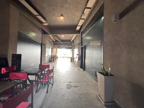 Local en Alquiler en Villa Rosa, $ 790.000