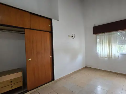 Departamento en Alquiler en Castelar Norte, $ 600.000