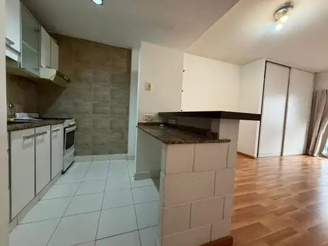 Departamento en Alquiler en Barrio Norte, $ 620.000