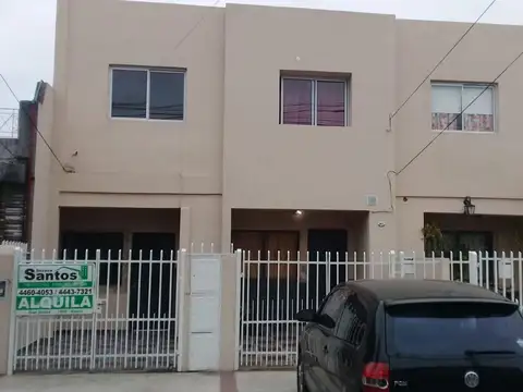 Casa en Alquiler en Villa Luzuriaga, Partido de La Matanza