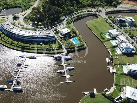 Terreno en Venta 16  mts Frente