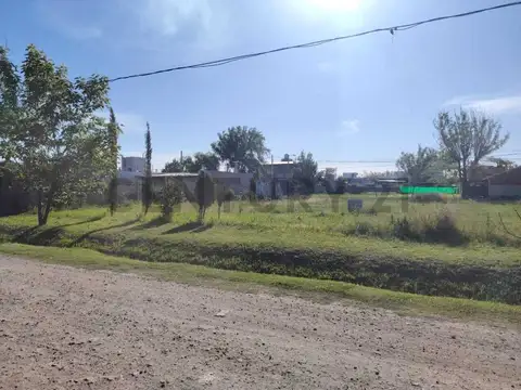 LOTE EN TDS 2 LINDERO A PUERTO ROLDAN