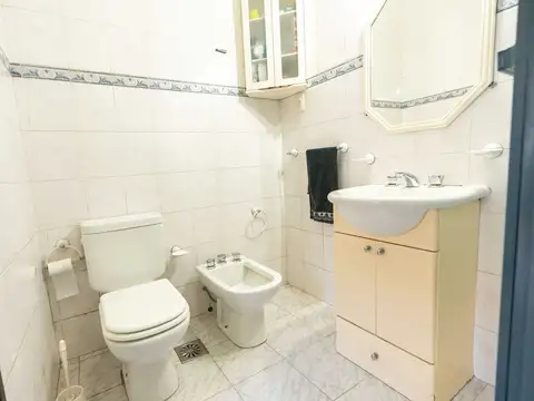 Depto Tipo Casa en Venta en Saavedra, USD 164.000