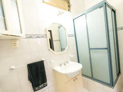Depto Tipo Casa 3 ambientes con 2 baños