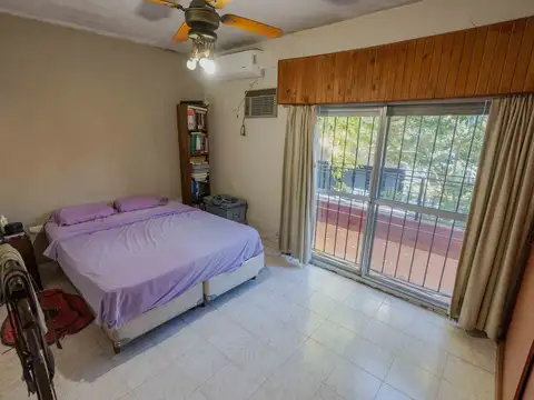 Depto Tipo Casa en Venta con 1 cocheras