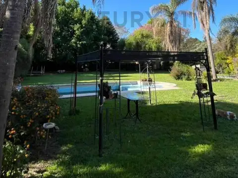 Casa 2 ambientes con 1 baño