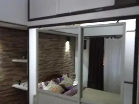 Depto Tipo Casa 3 ambientes con 2 baños