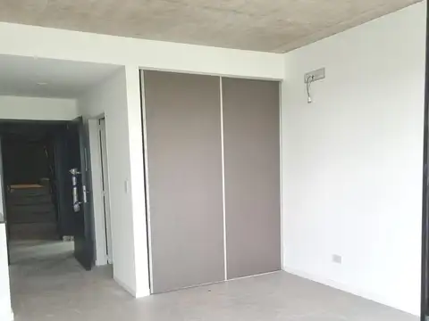 Venta Departamento en Devoto, CABA - 2 Ambientes con Balcón