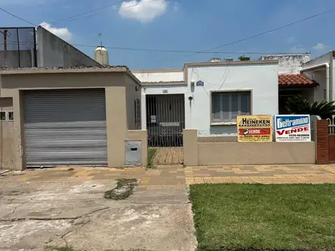 VENTA CASA 2 DORMITORIOS MERLO