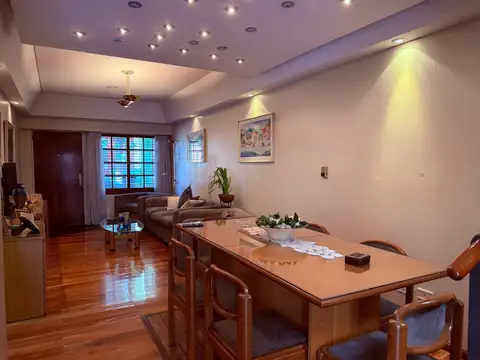 Depto Tipo Casa 5 ambientes con 1 baño