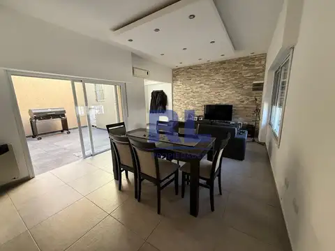Casa en Venta en Liniers, USD 305.000