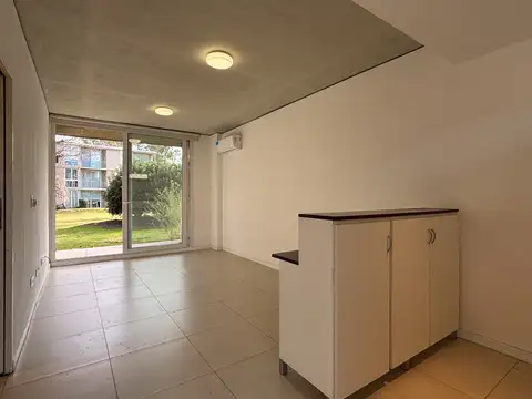 Venta monoambiente con cochera · Barrio La Nazarena · Pilar