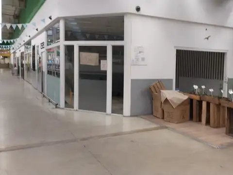 Local en Alquiler en Caseros (dentro del Chango Mas de Caseros)