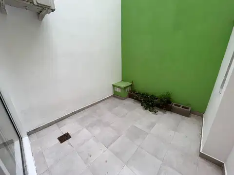 Av E Galvan 2940 , Piso PB