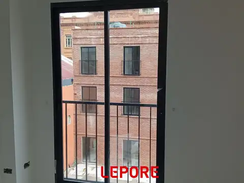 Balcarce 600, Piso 2