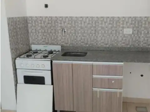 Castelli 400 Avellaneda Crucesita